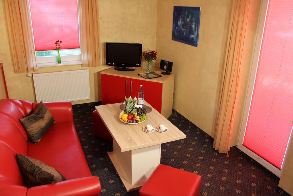 Das Hudewald Hotel & Resort يوكيريتز المظهر الخارجي الصورة